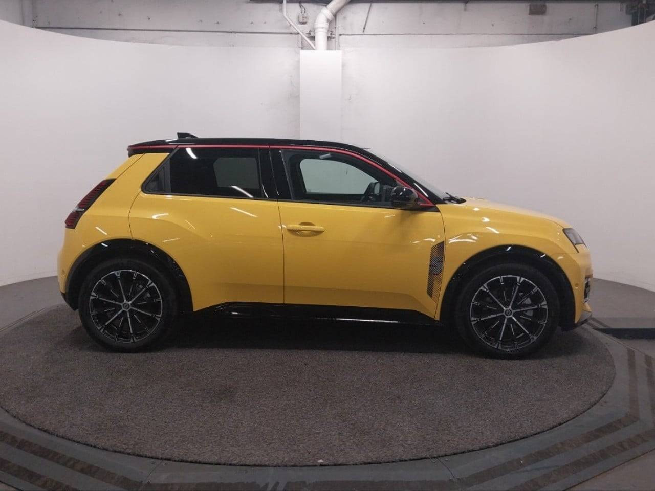 Vente en ligne Renault R5 E-Tech  120 ch autonomie urbaine au prix de 27 300 €