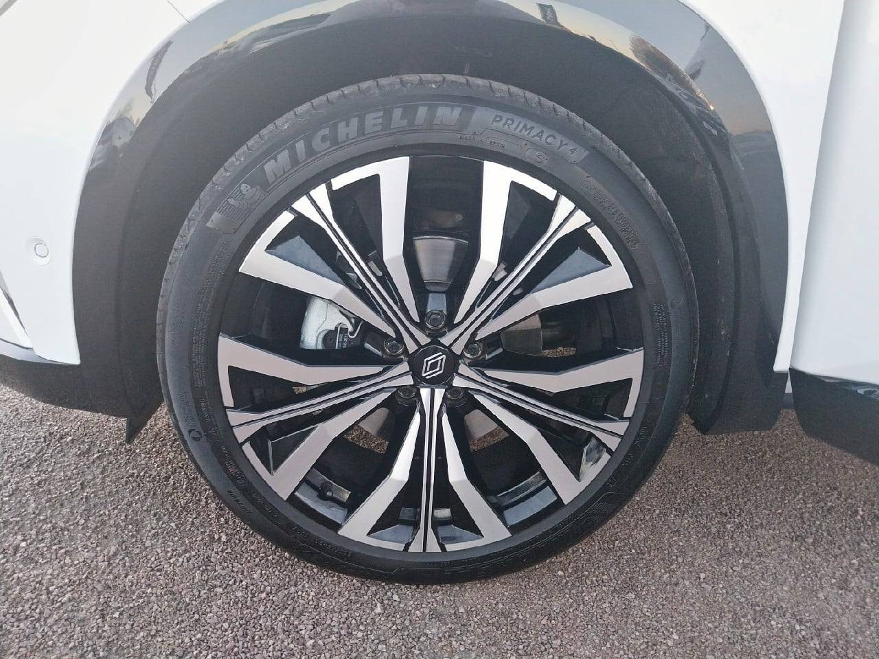 Vente en ligne Renault Austral  E-Tech hybrid 200 au prix de 33 590 €