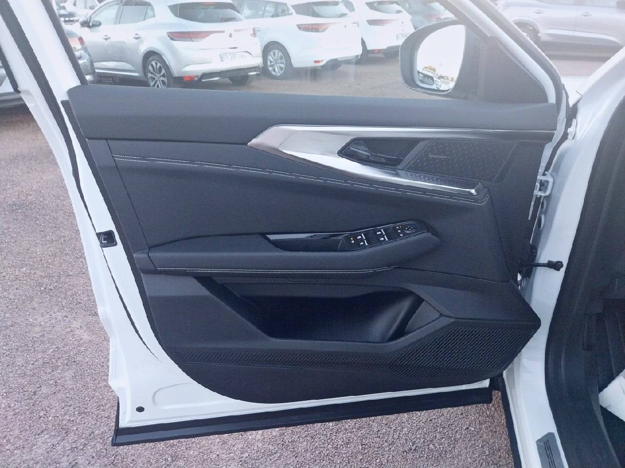 Vente en ligne Renault Austral  E-Tech hybrid 200 au prix de 33 590 €