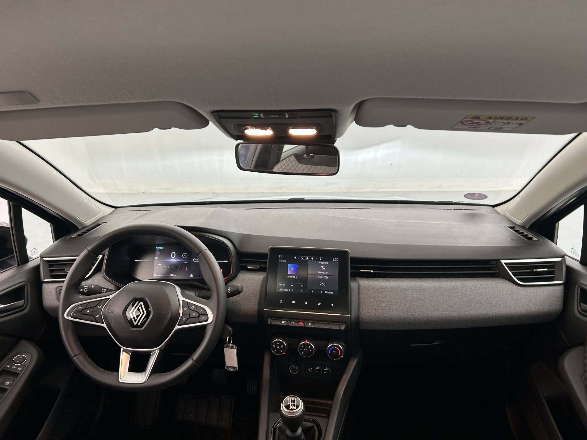 Vente en ligne Renault Clio 5 Clio TCe 90 au prix de 16 390 €