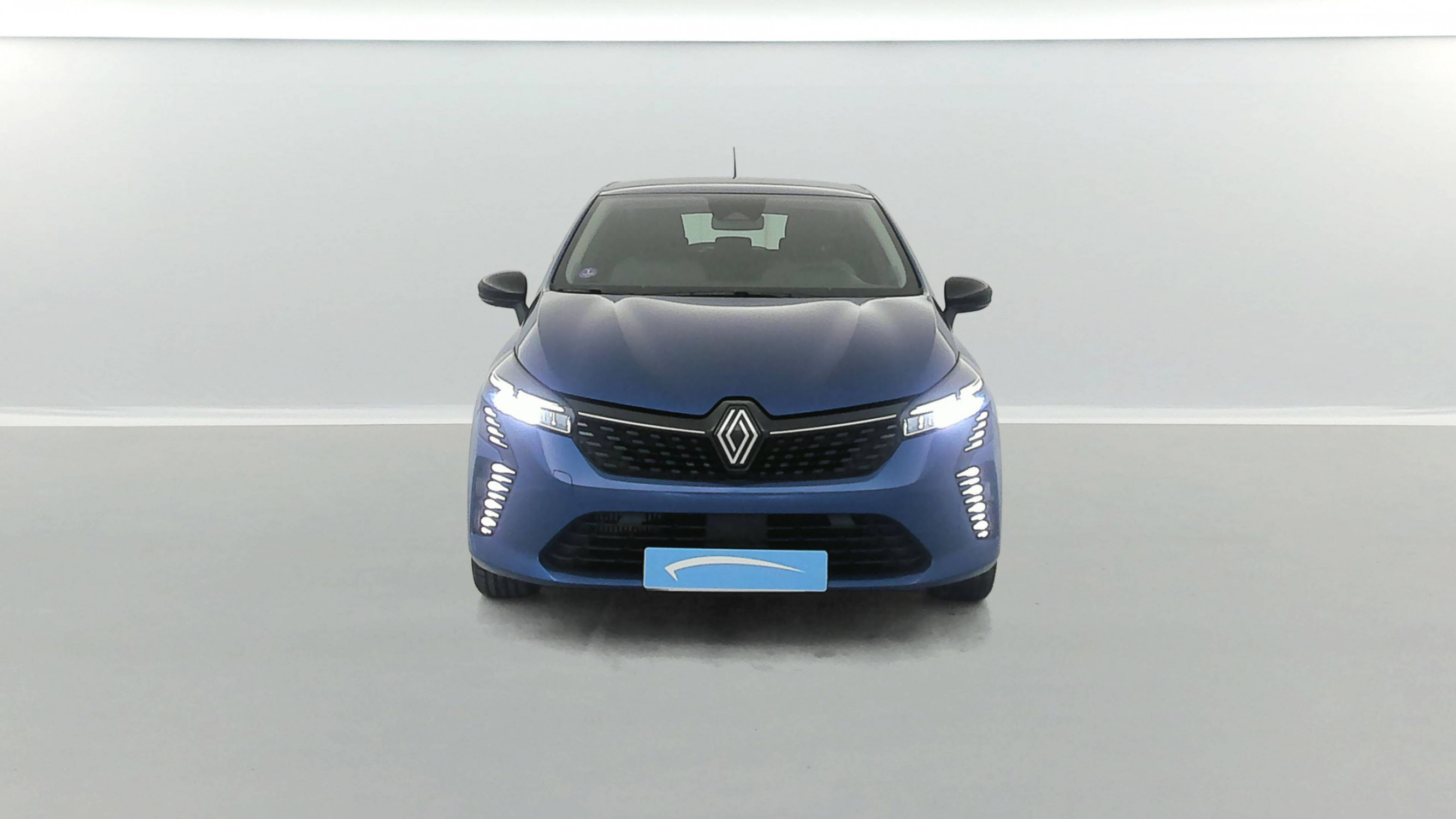 Vente en ligne Renault Clio 5 Clio TCe 90 au prix de 16 390 €