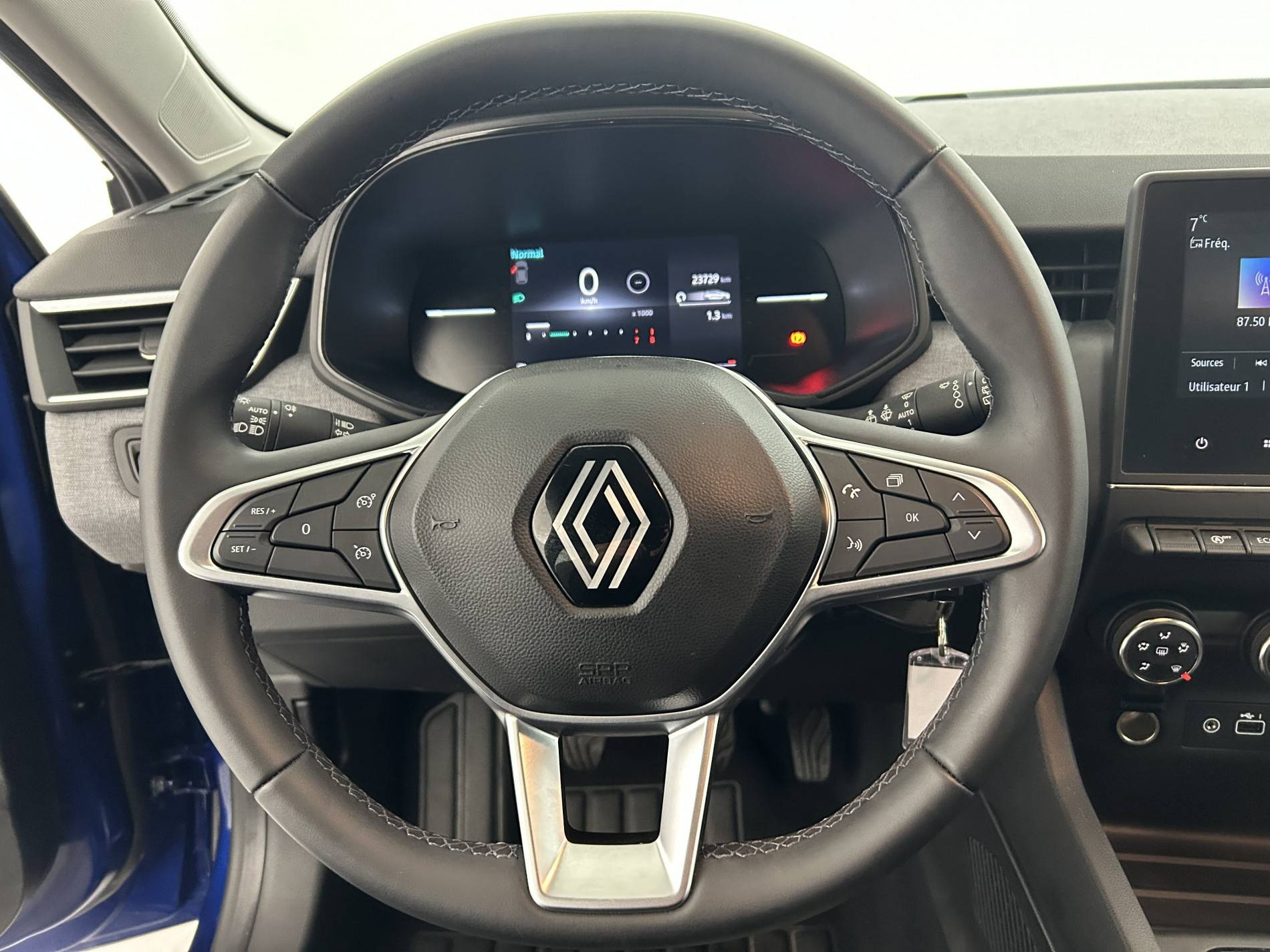 Vente en ligne Renault Clio 5 Clio TCe 90 au prix de 16 390 €