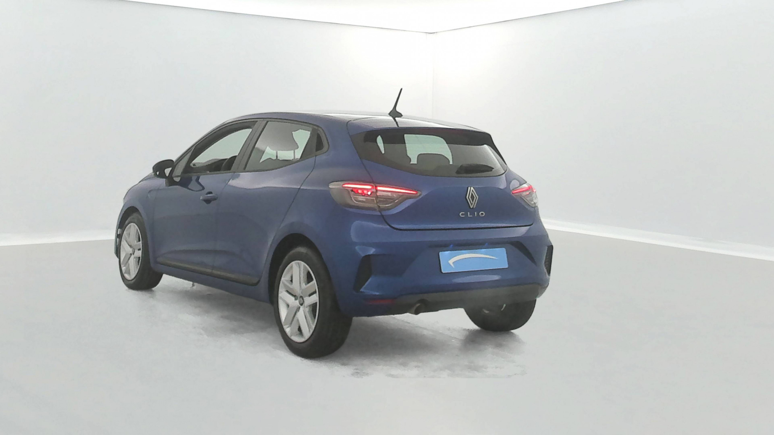 Vente en ligne Renault Clio 5 Clio TCe 90 au prix de 16 390 €
