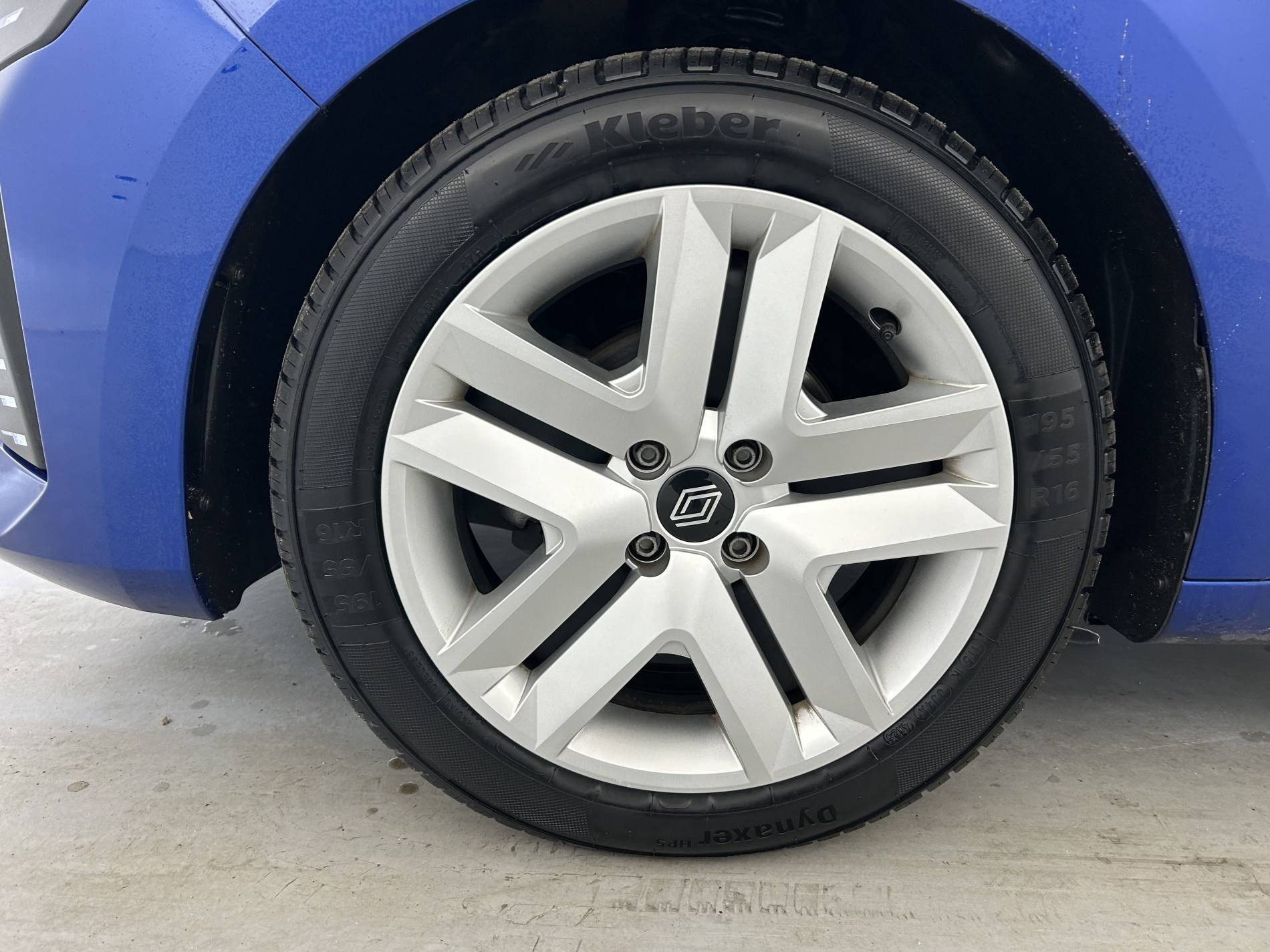 Vente en ligne Renault Clio 5 Clio TCe 90 au prix de 16 390 €