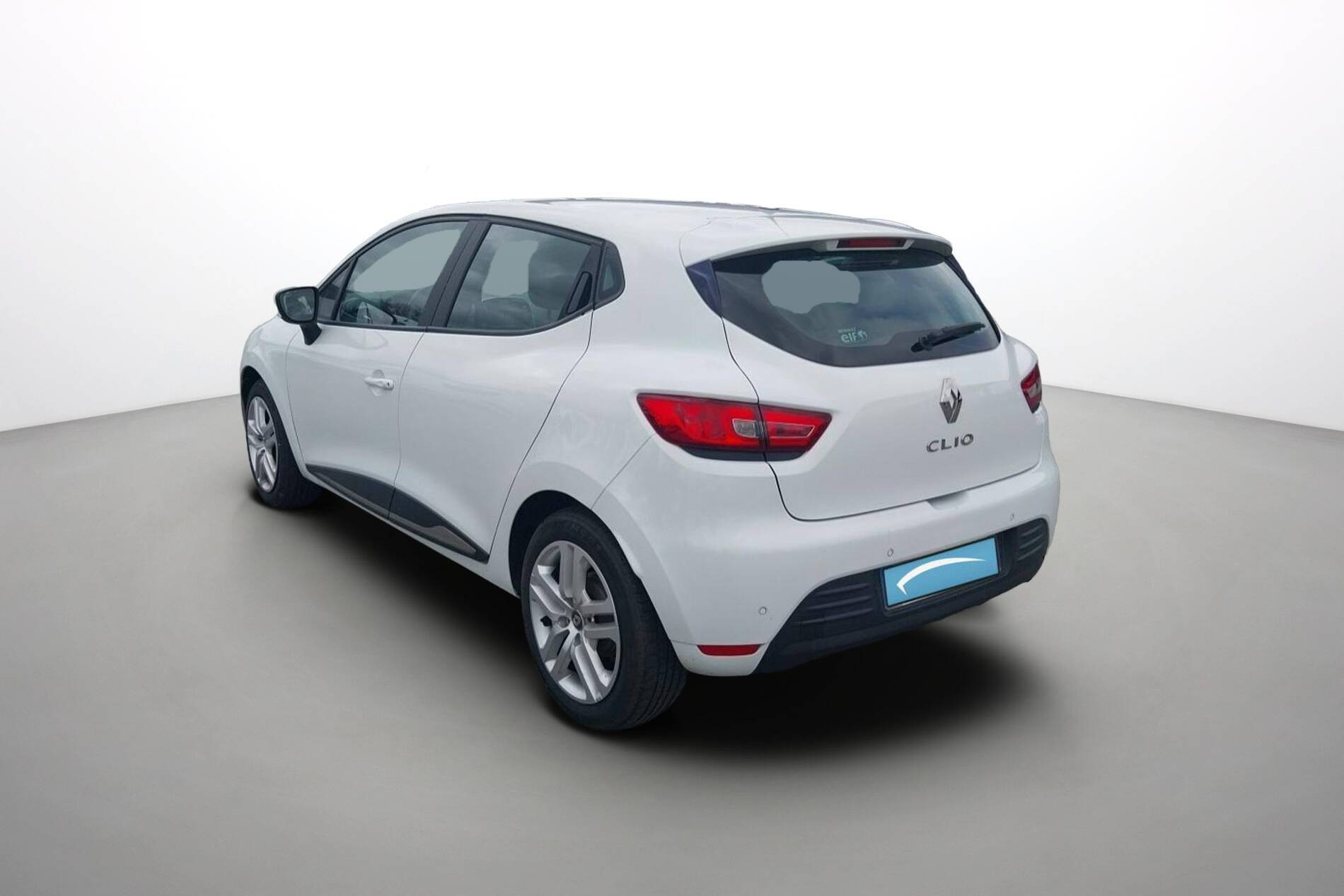 Vente en ligne Renault Clio 4 Clio dCi 75 E6C au prix de 10 490 €