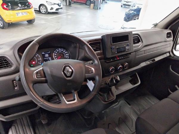 Vente en ligne Renault Master 3 Fourgon MASTER FGN TRAC F3500 L3H2 DCI 135 au prix de 22 990 €