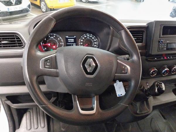 Vente en ligne Renault Master 3 Fourgon MASTER FGN TRAC F3500 L3H2 DCI 135 au prix de 22 990 €