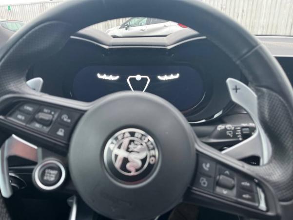 Vente en ligne Alfa Romeo Tonale  1.5 Hybrid 160 ch VGT TCT7 au prix de 28 490 €