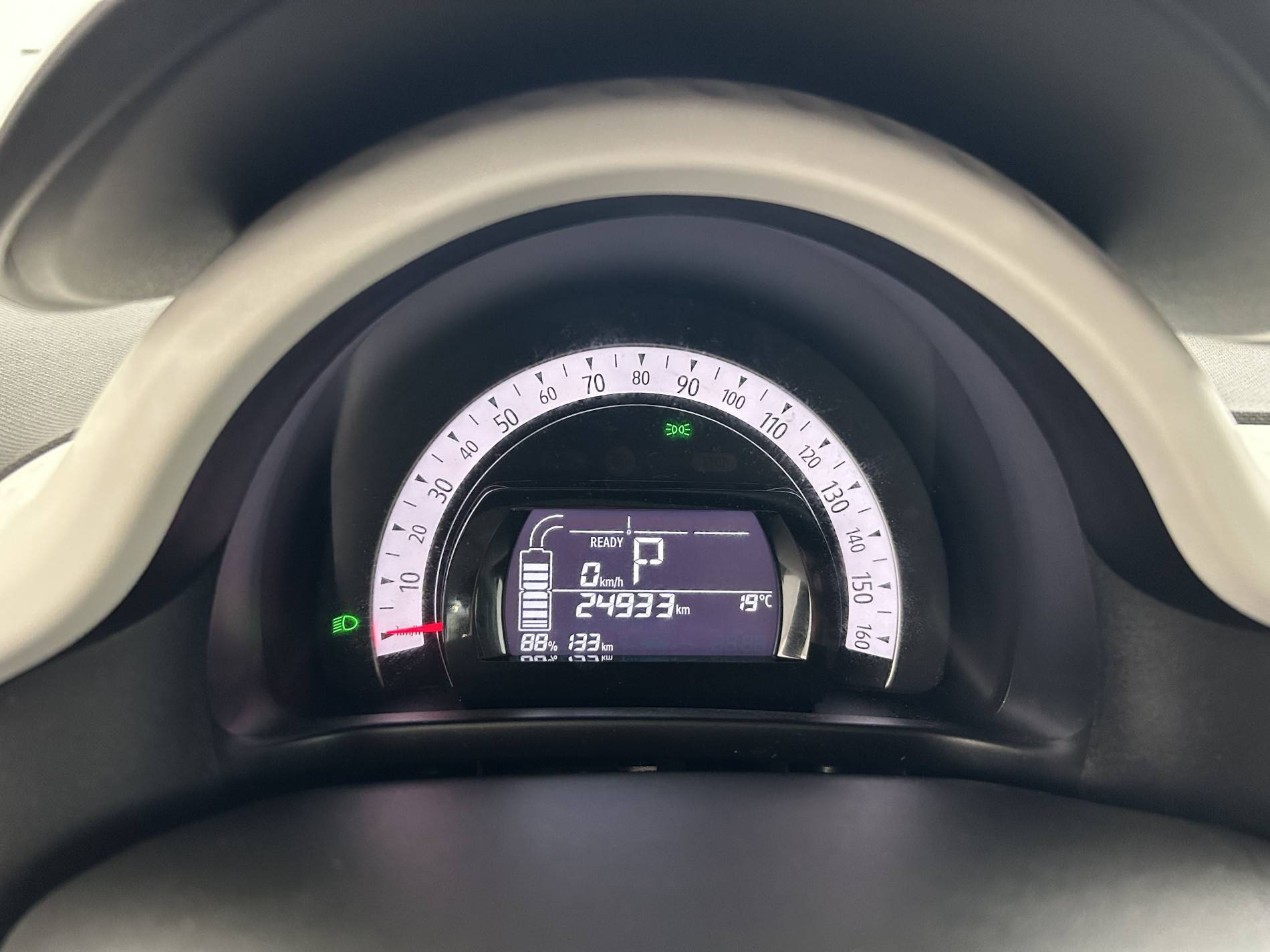 Vente en ligne Renault Twingo Electrique Twingo III E-Tech au prix de 10 990 €