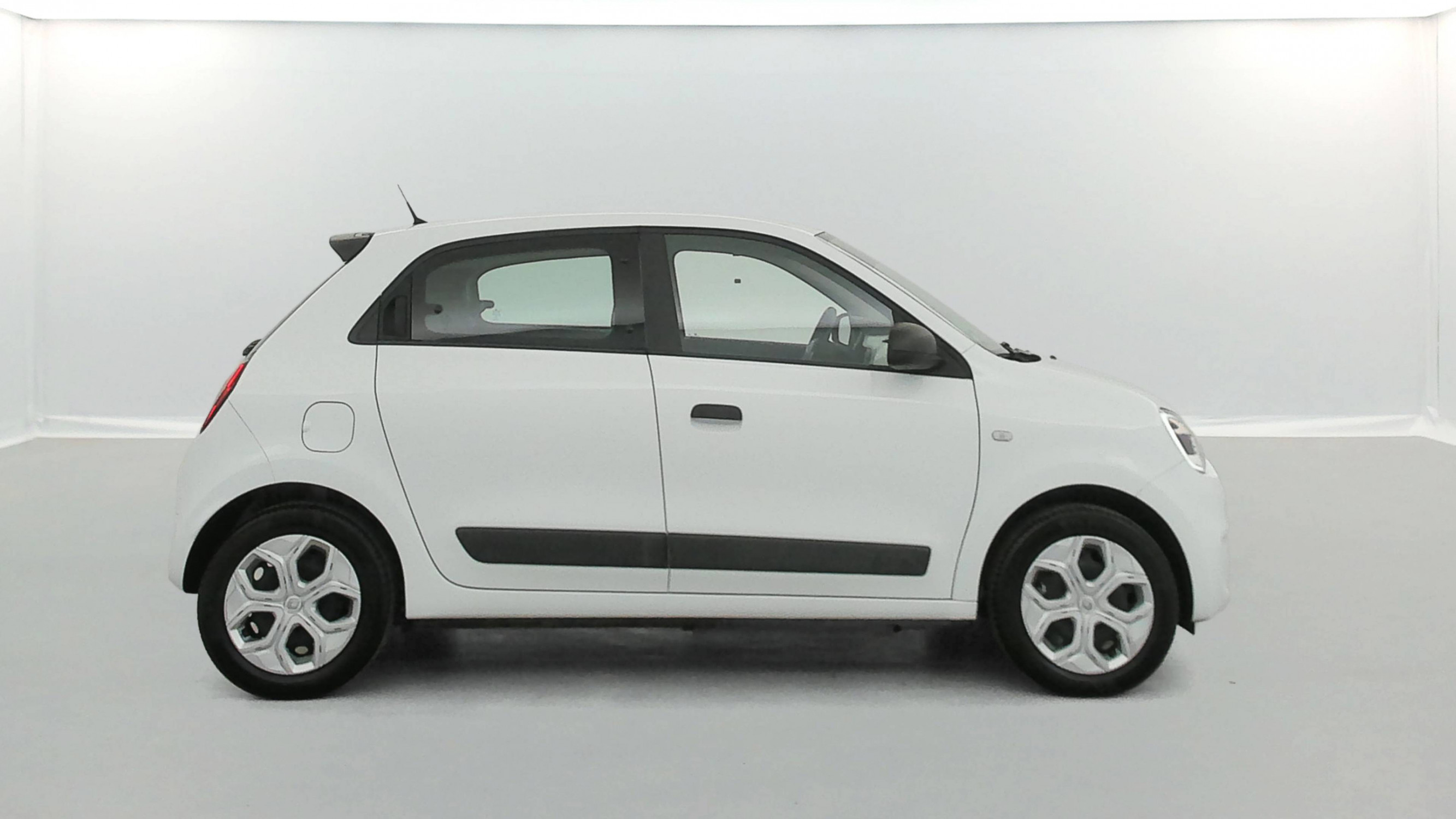 Vente en ligne Renault Twingo Electrique Twingo III E-Tech au prix de 10 990 €