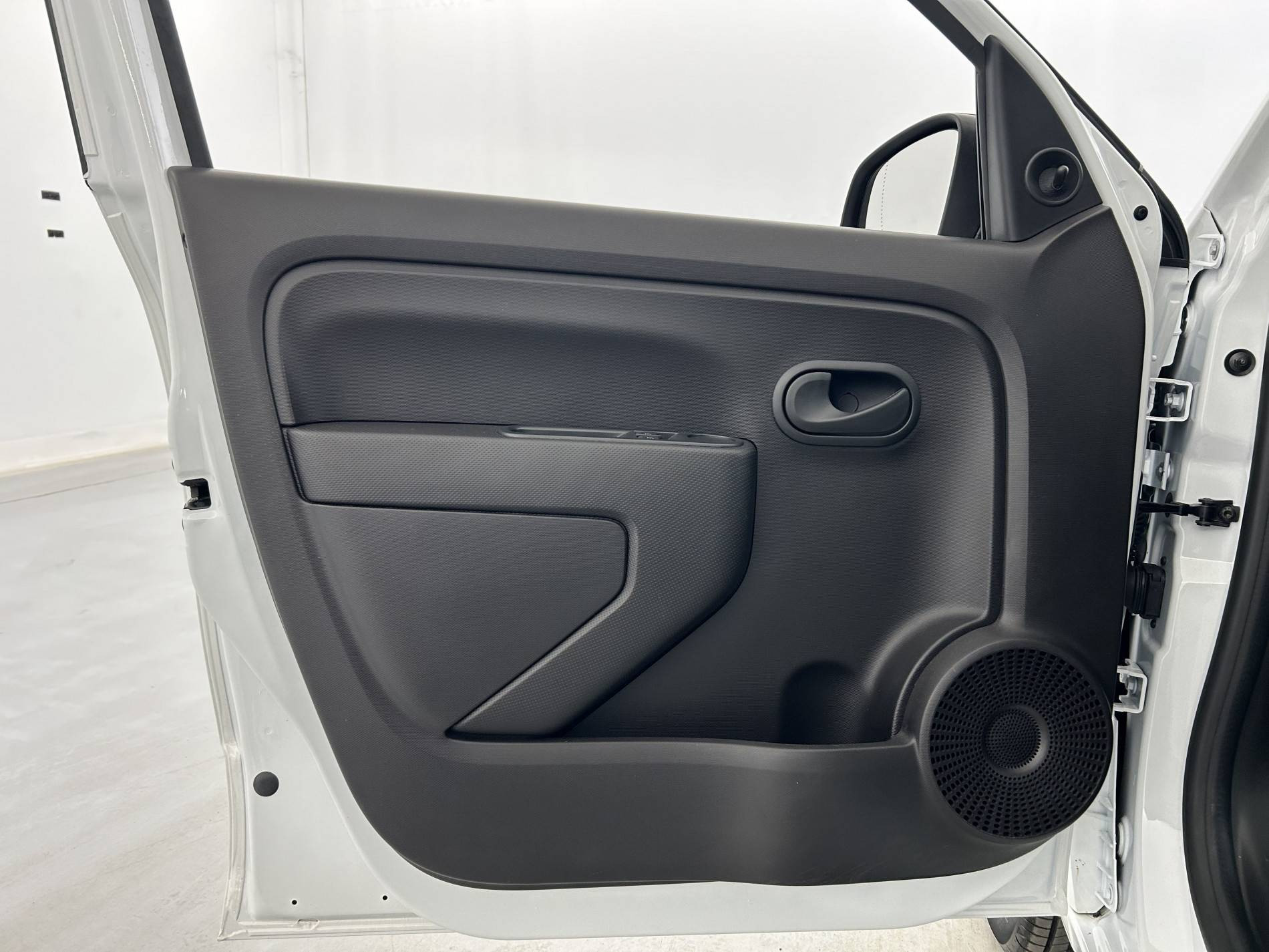 Vente en ligne Renault Twingo Electrique Twingo III E-Tech au prix de 10 990 €