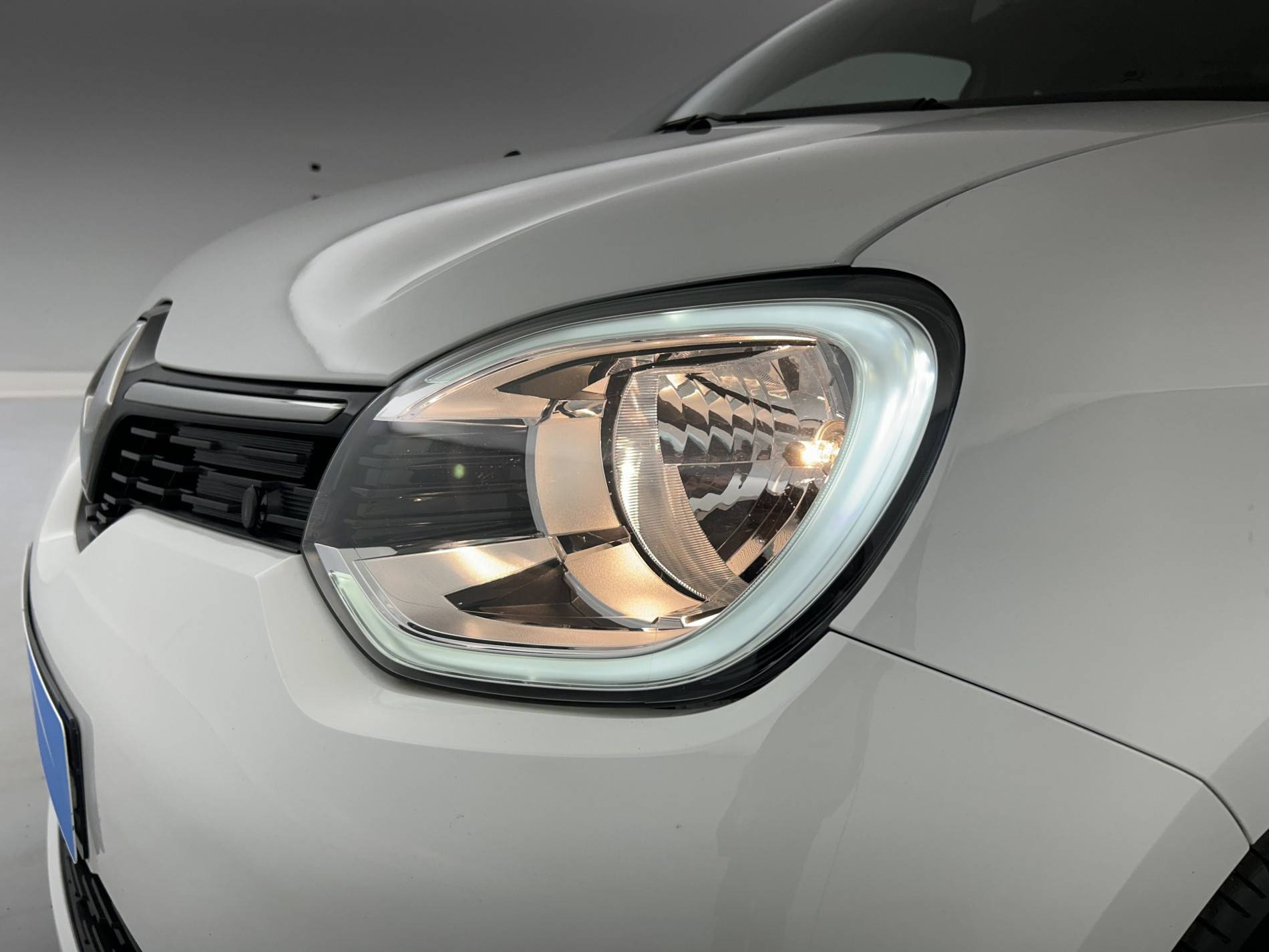 Vente en ligne Renault Twingo Electrique Twingo III E-Tech au prix de 10 990 €