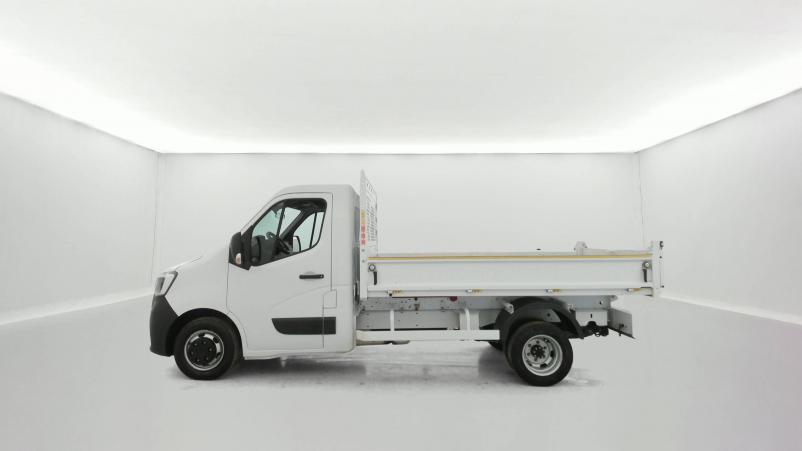 Vente en ligne Renault Master 3 Châssis Cabine MASTER CC PROP RJ3500 PAF AR COURT L2 DCI 130 au prix de 27 990 €
