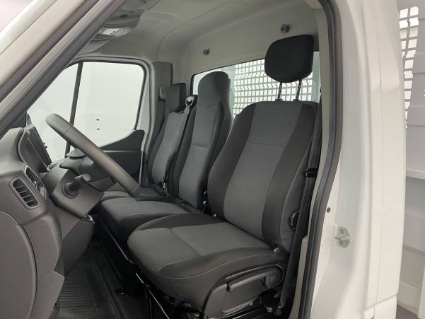 Vente en ligne Renault Master 3 Châssis Cabine MASTER CC PROP RJ3500 PAF AR COURT L2 DCI 130 au prix de 27 990 €