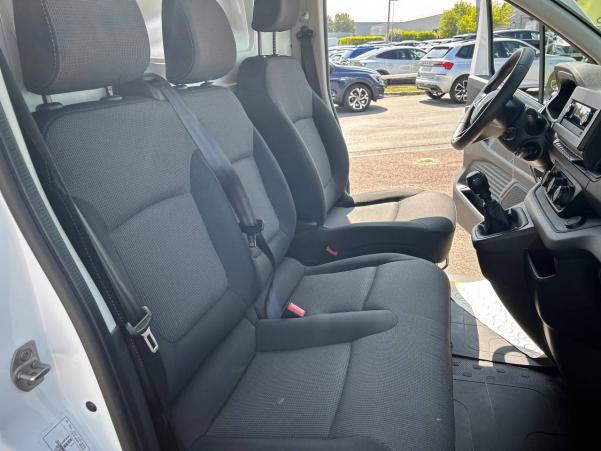 Vente en ligne Renault Trafic 3 Fourgon TRAFIC FGN L1H1 2800 KG BLUE DCI 110 au prix de 19 890 €
