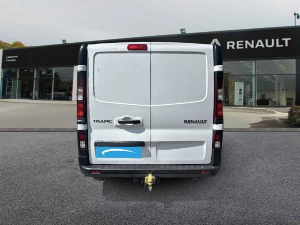 Vente en ligne Renault Trafic 3 Fourgon TRAFIC FGN L1H1 2800 KG BLUE DCI 110 au prix de 19 890 €