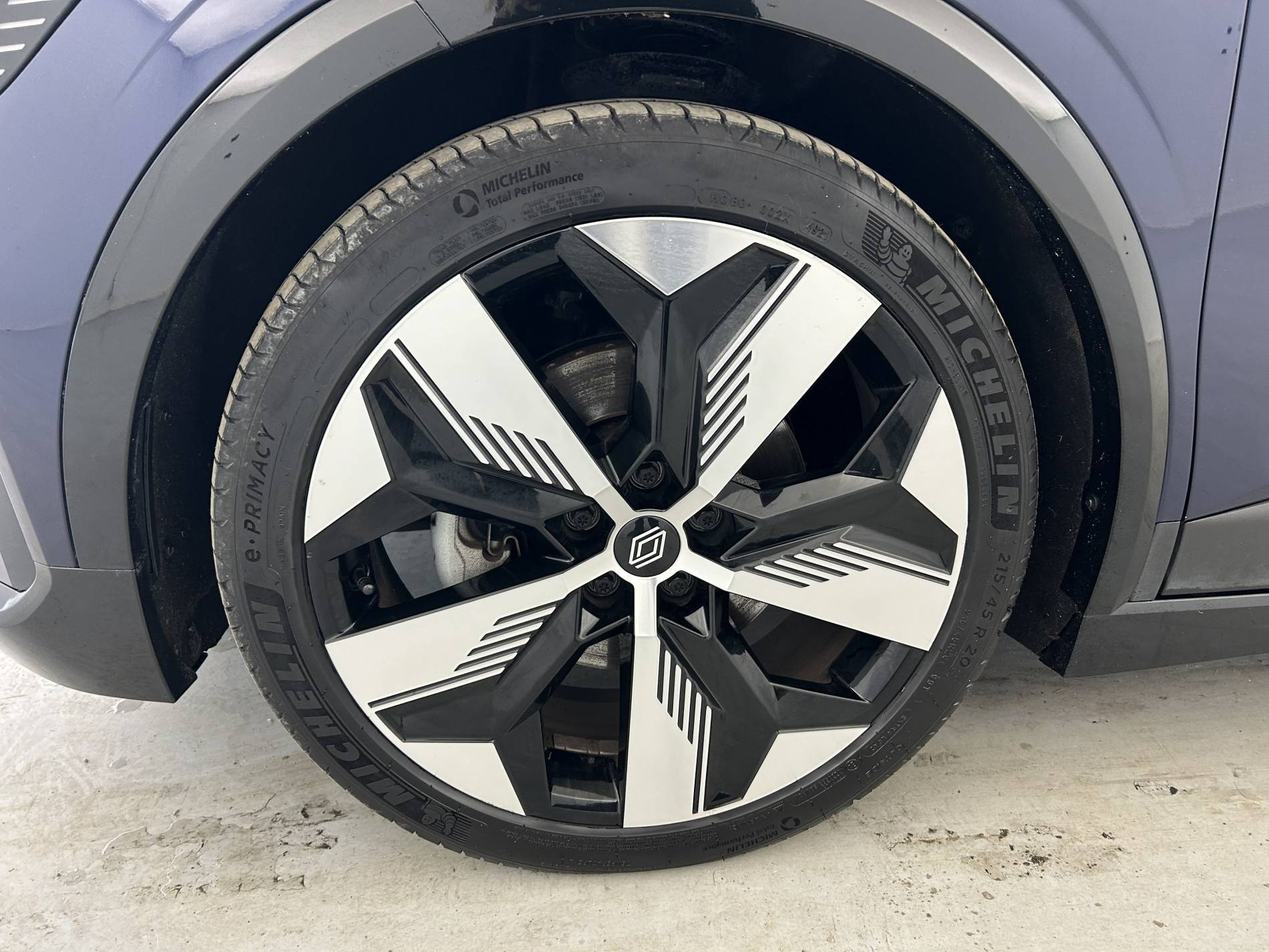 Vente en ligne Renault Megane E-Tech  EV60 220 ch optimum charge au prix de 23 990 €