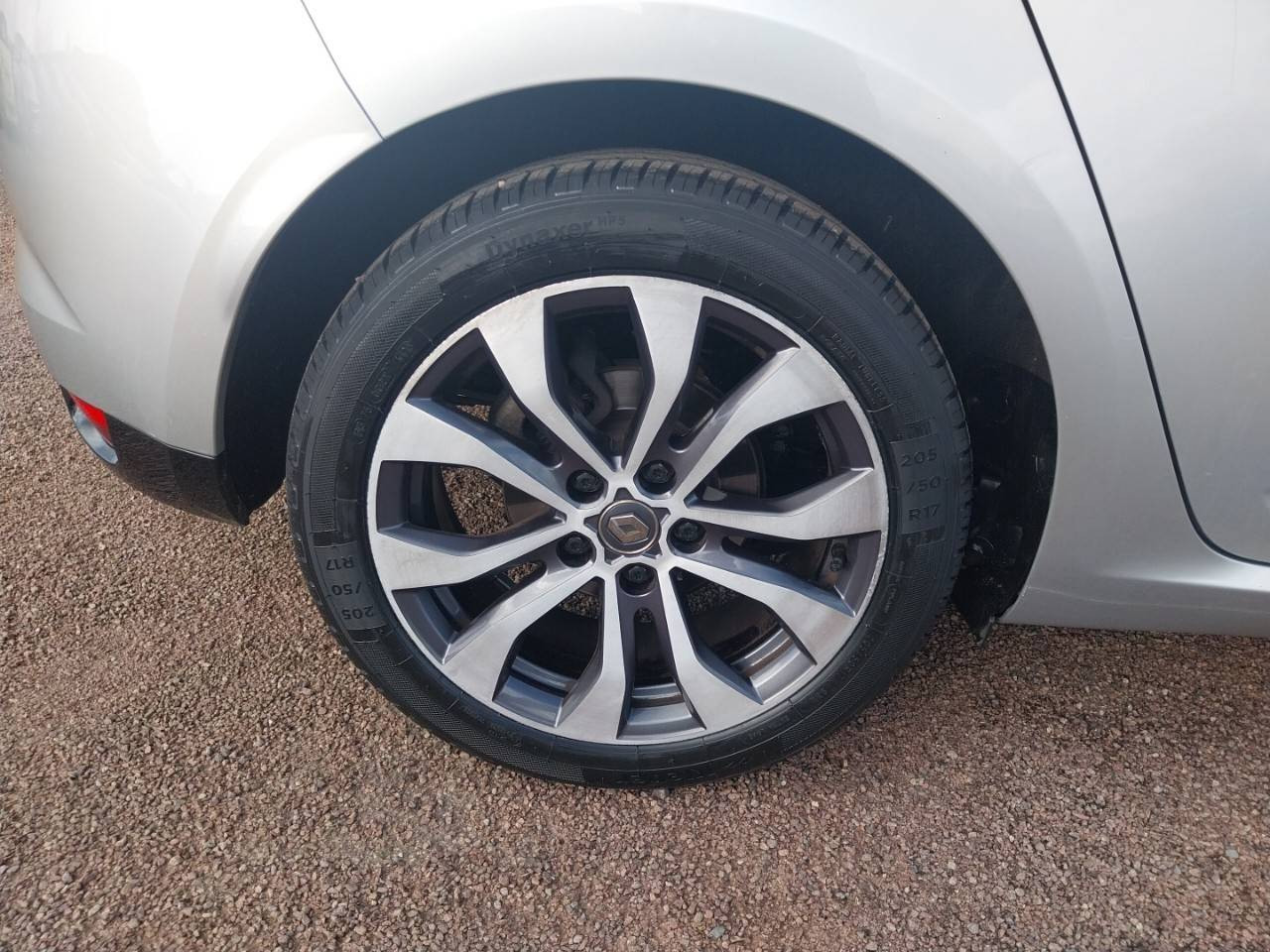 Vente en ligne Renault Megane 4 Mégane IV Berline Blue dCi 115 au prix de 16 990 €