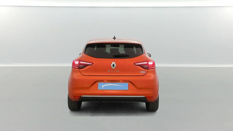 Vente en ligne Renault Clio 5 Clio E-Tech 140 au prix de 15 590 €