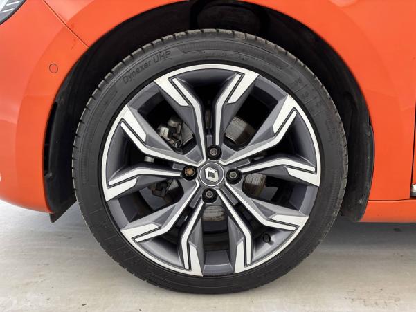 Vente en ligne Renault Clio 5 Clio E-Tech 140 au prix de 15 590 €