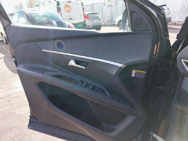 Vente en ligne Peugeot 5008  BlueHDi 130ch S&S EAT8 au prix de 19 990 €