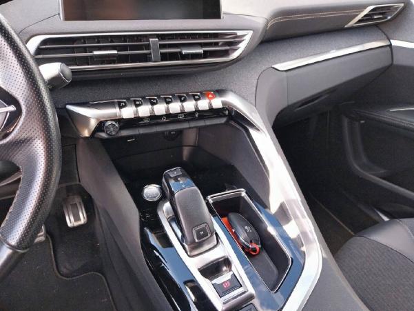 Vente en ligne Peugeot 5008  BlueHDi 130ch S&S EAT8 au prix de 19 990 €