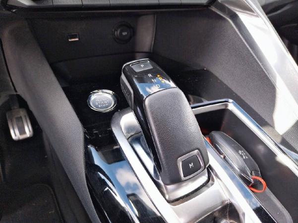 Vente en ligne Peugeot 5008  BlueHDi 130ch S&S EAT8 au prix de 19 990 €