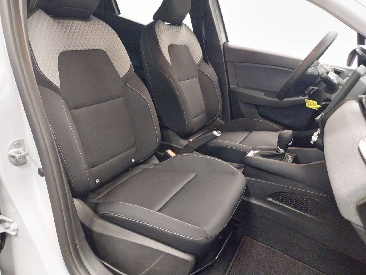 Vente en ligne Renault Clio 5 Clio E-Tech full hybrid 145 ch GSR2 au prix de 23 990 €