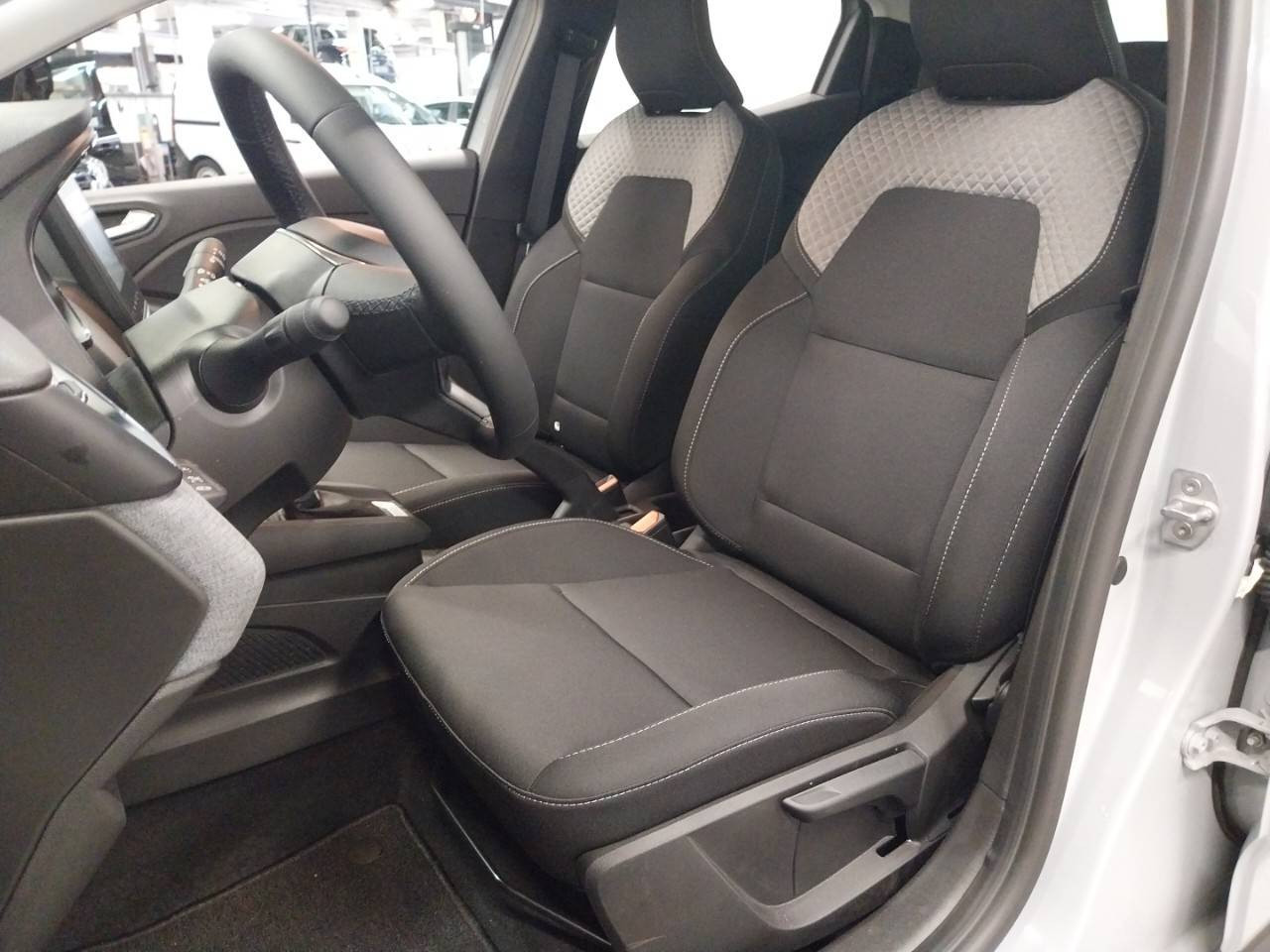 Vente en ligne Renault Clio 5 Clio E-Tech full hybrid 145 ch GSR2 au prix de 23 990 €