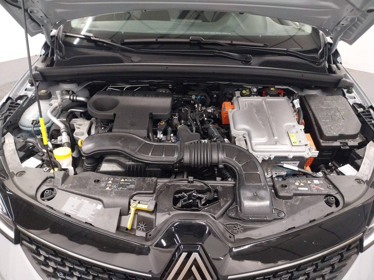 Vente en ligne Renault Clio 5 Clio E-Tech full hybrid 145 ch GSR2 au prix de 23 990 €