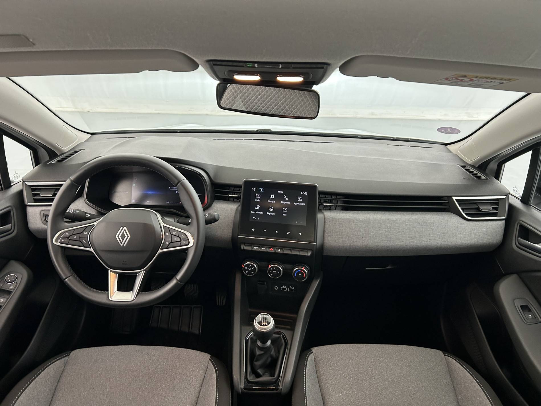 Vente en ligne Renault Clio 5 Clio TCe 90 ch GSR2 au prix de 15 490 €