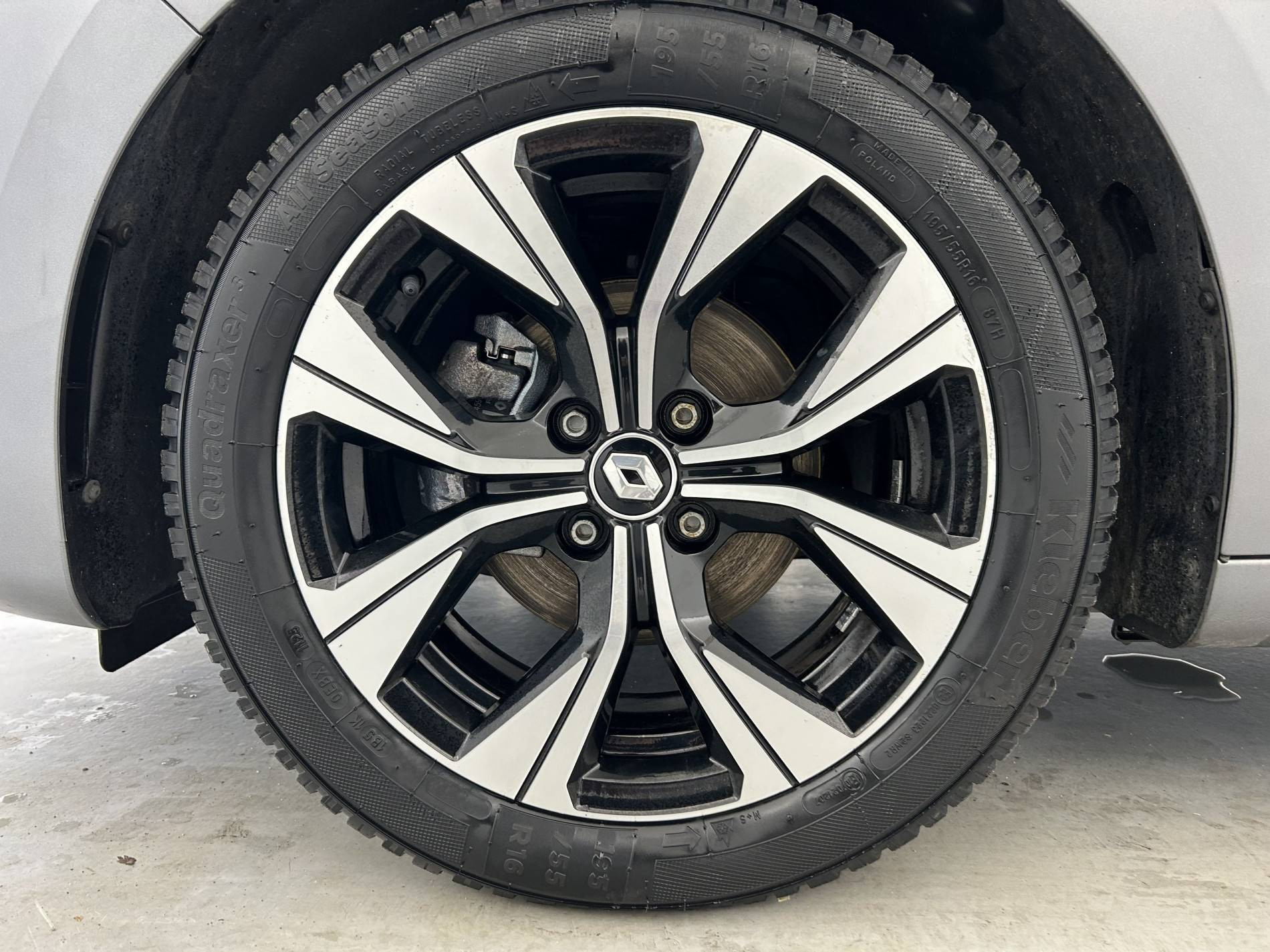 Vente en ligne Renault Clio 5 Clio TCe 90 au prix de 15 990 €