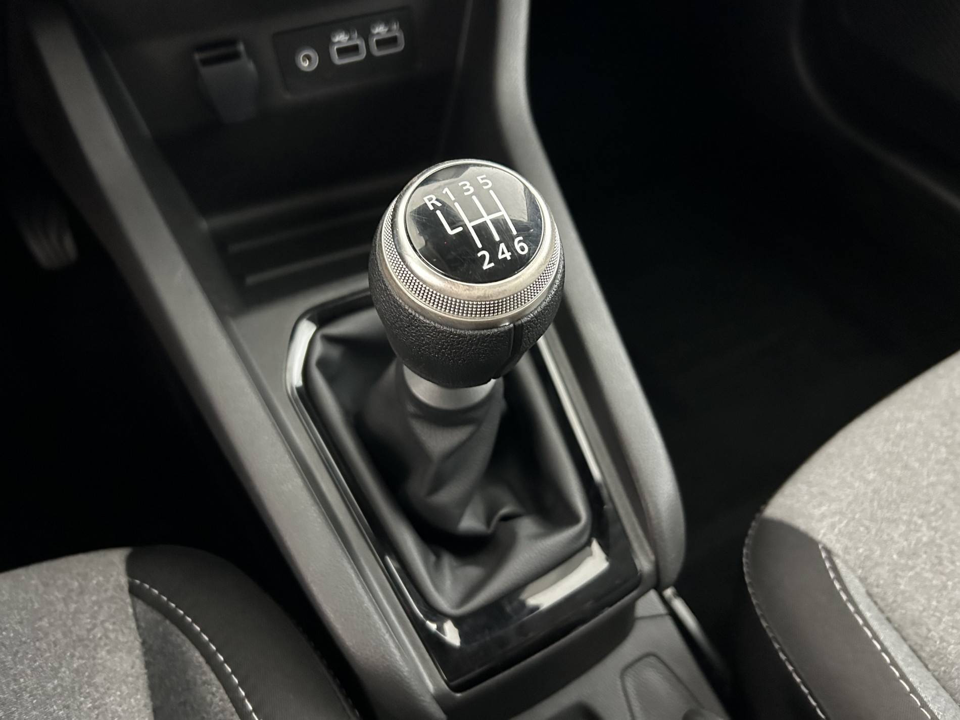 Vente en ligne Renault Clio 5 Clio TCe 90 ch GSR2 au prix de 15 490 €