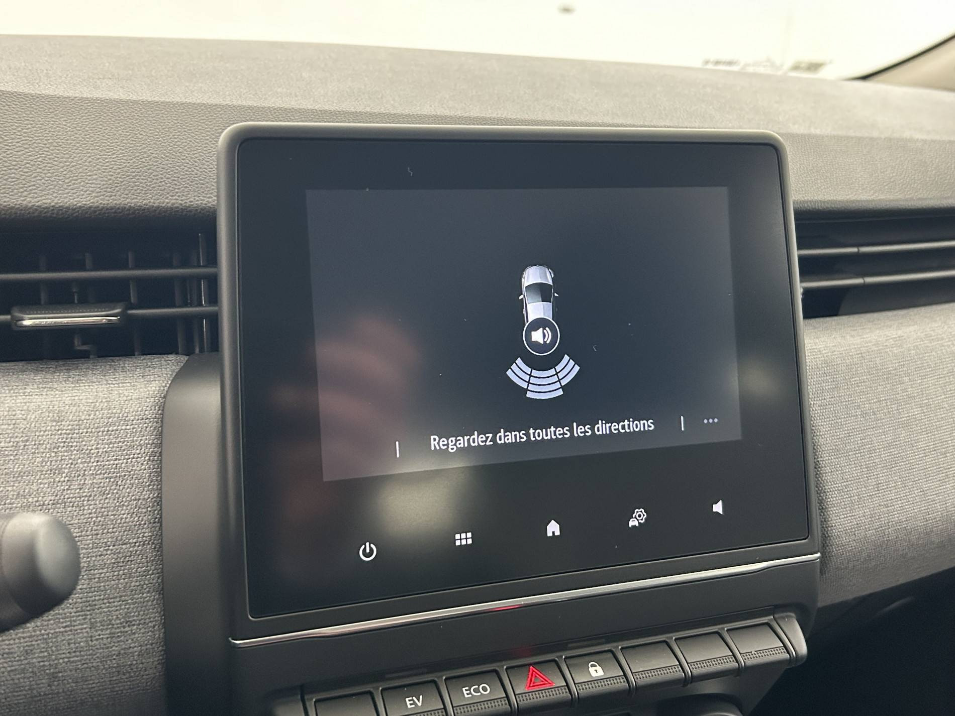 Vente en ligne Renault Clio 5 Clio E-Tech full hybrid 145 ch GSR2 au prix de 20 490 €