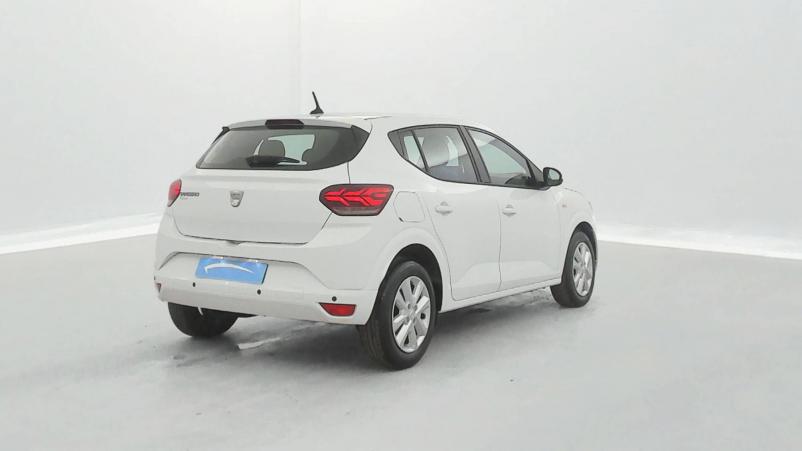 Vente en ligne Dacia Sandero  ECO-G 100 - 22 au prix de 13 590 €