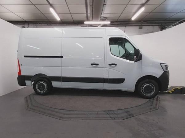 Vente en ligne Renault Master 3 Fourgon MASTER FGN TRAC F3500 L2H2 DCI 135 au prix de 20 180 €