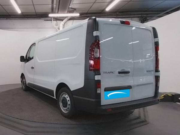 Vente en ligne Renault Trafic 3 Fourgon TRAFIC FGN L1H1 3000 KG BLUE DCI 130 au prix de 25 990 €