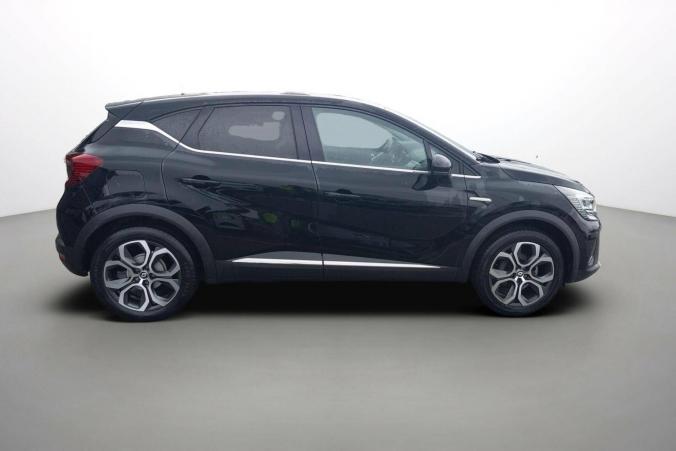 Vente en ligne Renault Captur  TCe 140 - 21 au prix de 17 990 €
