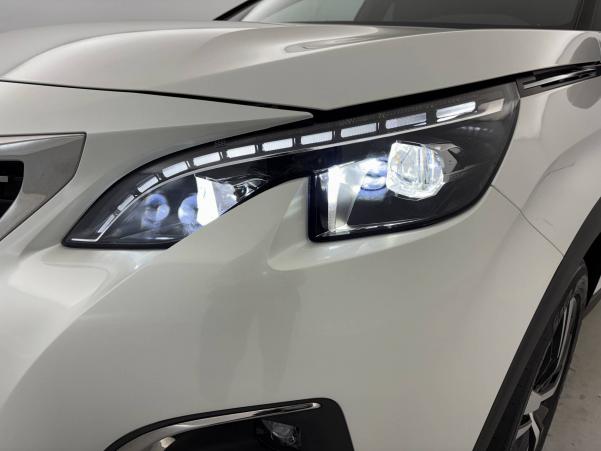Vente en ligne Peugeot 5008  BlueHDi 130ch S&S EAT8 au prix de 25 990 €