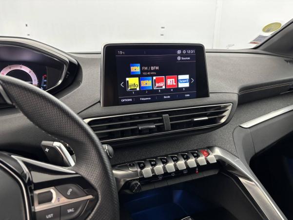 Vente en ligne Peugeot 5008  BlueHDi 130ch S&S EAT8 au prix de 25 990 €