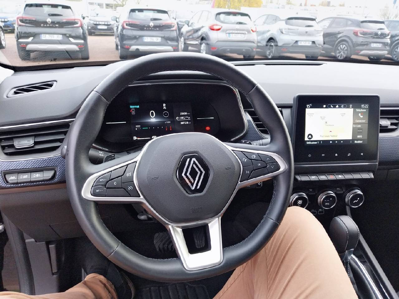 Vente en ligne Renault Arkana  TCe 140 EDC - 23 au prix de 21 890 €