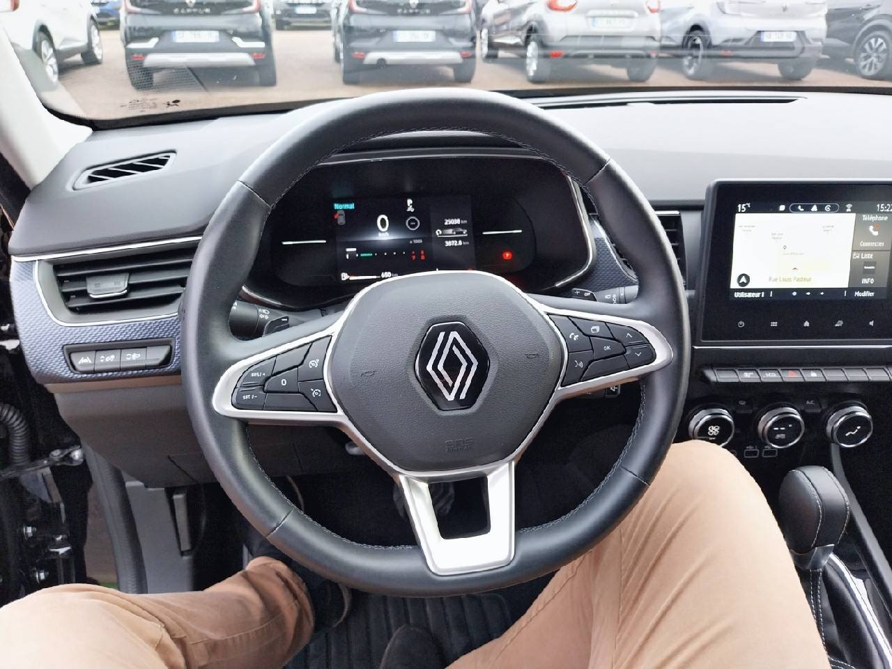 Vente en ligne Renault Arkana  TCe 140 EDC - 23 au prix de 21 890 €