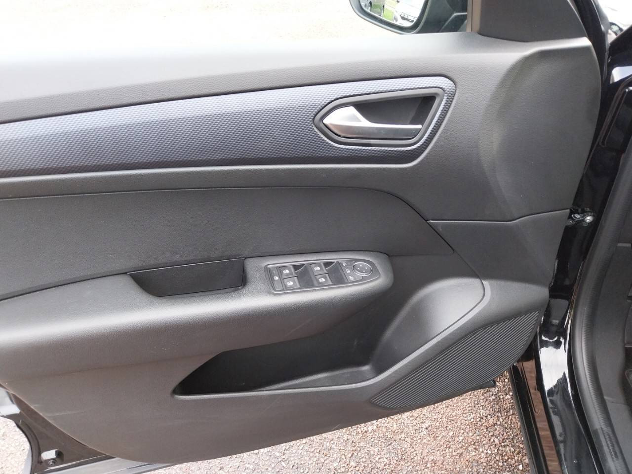 Vente en ligne Renault Arkana  TCe 140 EDC - 23 au prix de 21 890 €