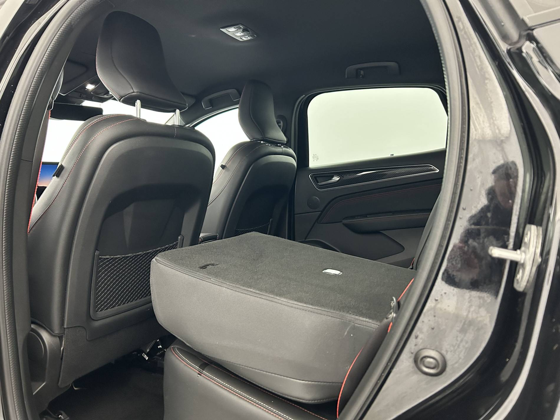 Vente en ligne Renault Arkana  E-Tech hybride 145 au prix de 20 990 €