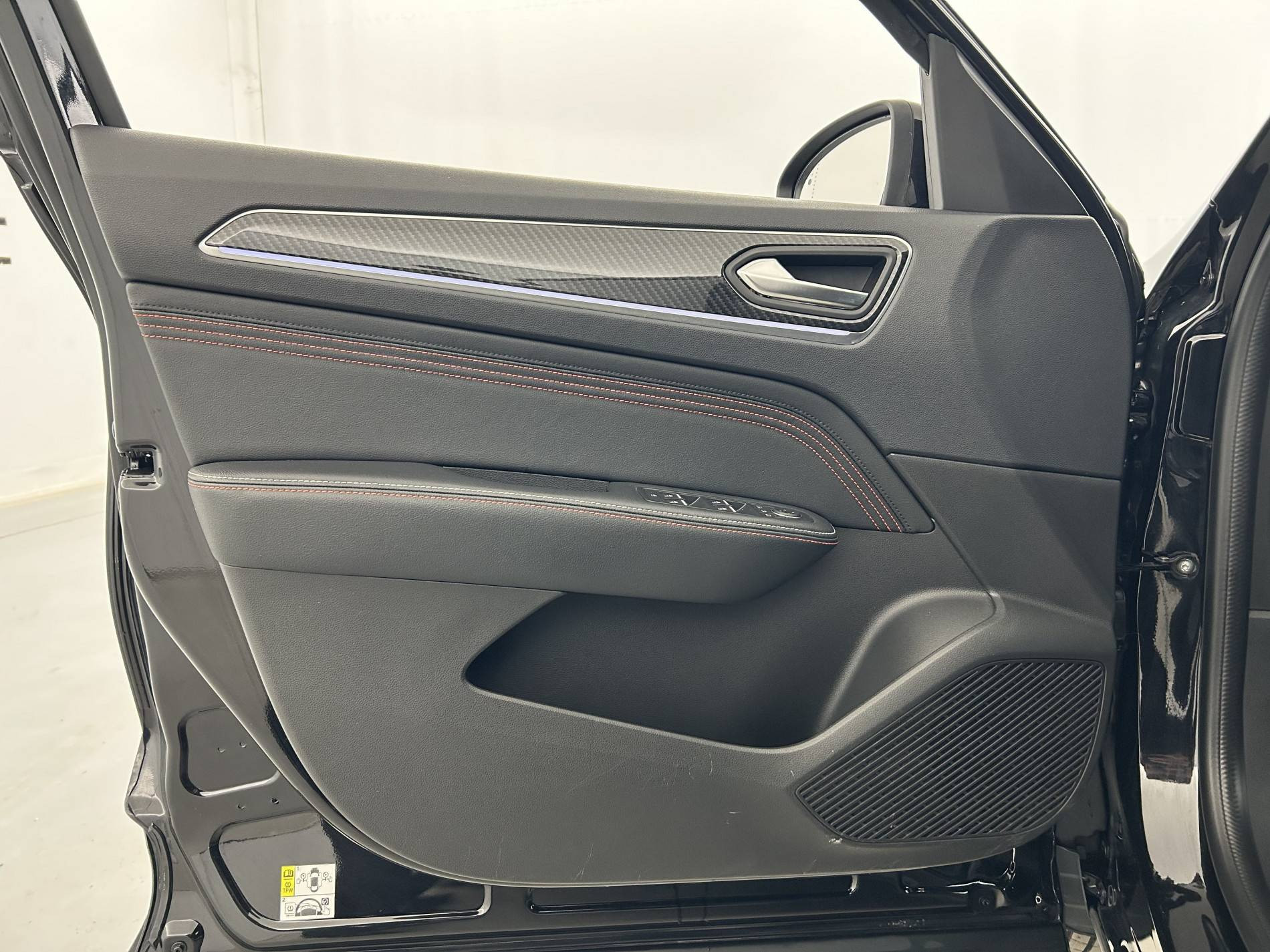 Vente en ligne Renault Arkana  E-Tech hybride 145 au prix de 20 990 €