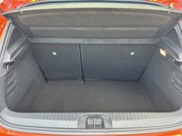 Vente en ligne Renault Clio 5 Clio TCe 90 GSR2 au prix de 15 490 €