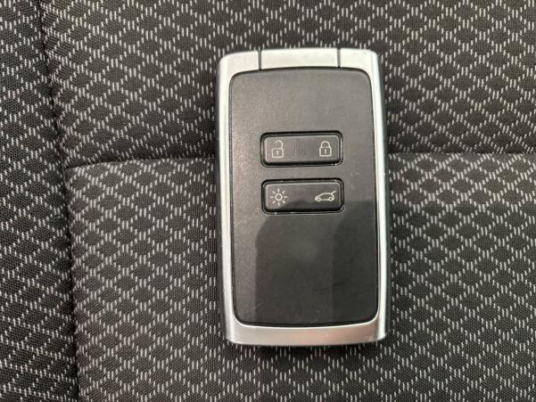 Vente en ligne Renault Arkana  TCe 160 EDC FAP - 21B au prix de 21 390 €