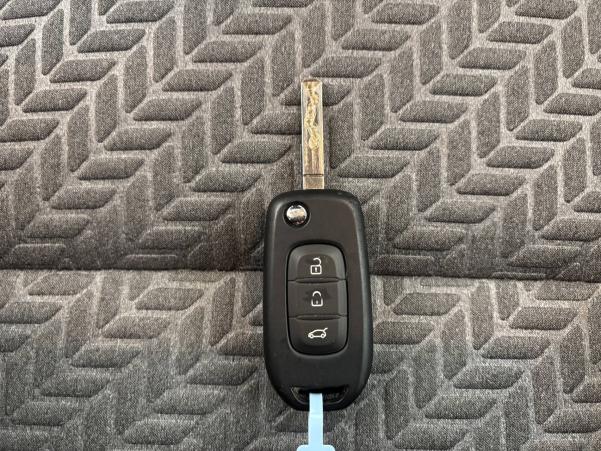 Vente en ligne Renault Clio 5 Clio SCe 65 au prix de 12 990 €