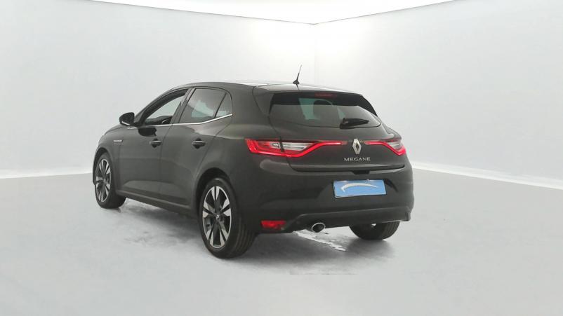 Vente en ligne Renault Megane 4 Mégane IV Berline dCi 110 Energy EDC au prix de 15 990 €