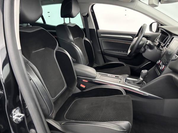 Vente en ligne Renault Megane 4 Mégane IV Berline dCi 110 Energy EDC au prix de 15 990 €